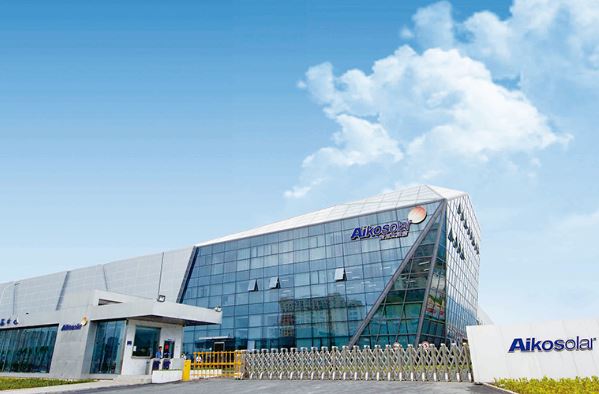 140台SLAM机器人"入职"爱旭工厂近一年，已成车间"王牌搬运工"